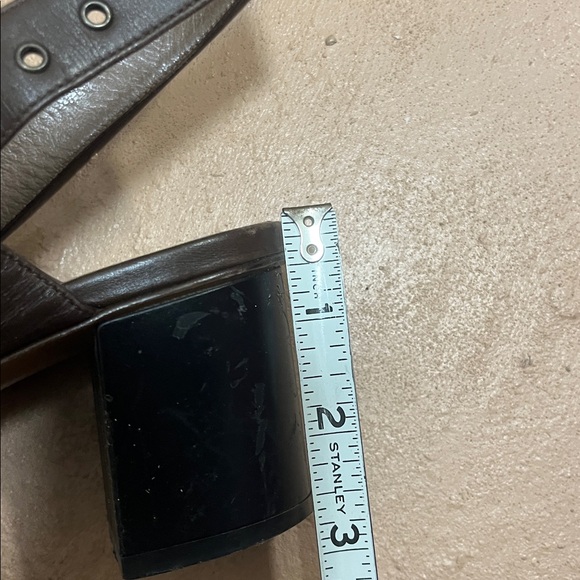 MARNI 38 Elegant Brown Leather Sandals - Picture 4 of 4